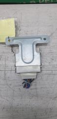 Блок управления MITSUBISHI PAJERO V93W 6G72 8634A004 3 ракурс