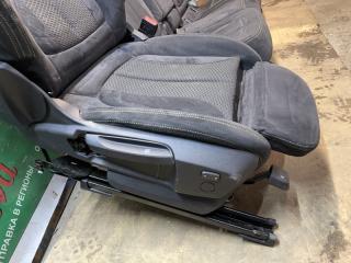 Сиденье переднее BMW X2 F39 B38A15 4 ракурс