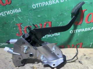 Педаль сцепления SUZUKI JIMNY JB64W R06A 2 ракурс