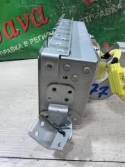 Airbag пассажирский INFINITI FX35 S51 VQ35HR 5 ракурс Airbag пассажирский INFINITI FX35 S51 VQ35HR 5 ракурс