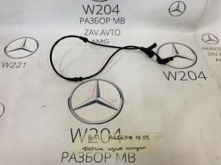 Запчасть датчик износа колодок Mercedes W212 2010