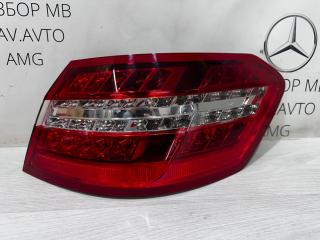 Фонарь задний правый Mercedes-Benz W212