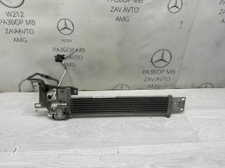 Радиатор масляный Mercedes-Benz