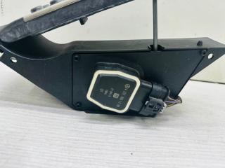 Педаль газа W204 2013 M271.8