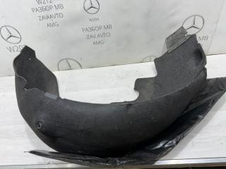 Подкрылок задний левый W204 2013 M271.8