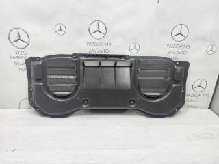 Запчасть защита днища кузова задняя Mercedes