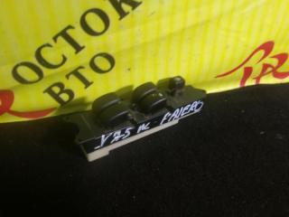 Блок управления стеклоподъемниками передний правый MITSUBISHI PAJERO