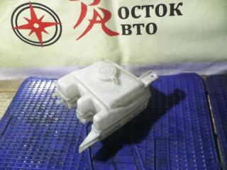 Фото запчасти бачок стеклоомывателя MITSUBISHI AIRTREK контрактная запчасть Запчасть бачок стеклоомывателя MITSUBISHI AIRTREK