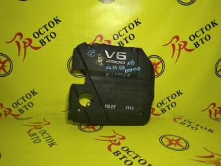 Запчасть крышка двс NISSAN CEFIRO