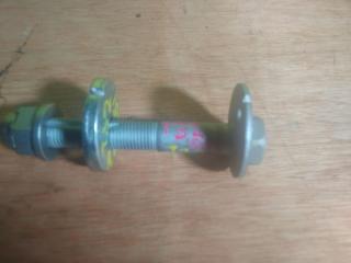 Запчасть болт развальный задний NISSAN X-TRAIL