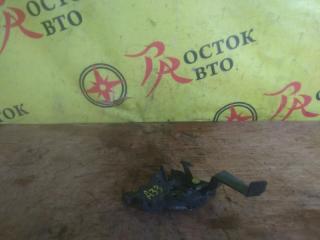 Запчасть замок капота NISSAN CEFIRO