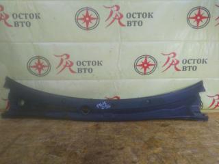 Решетка под лобовое стекло NISSAN SUNNY