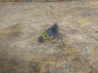 Клипса бампера задняя правая TOYOTA PLATZ контрактная Клипса бампера задняя правая TOYOTA PLATZ