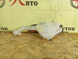 Фото запчасти бачок стеклоомывателя MAZDA DEMIO контрактная запчасть Запчасть бачок стеклоомывателя MAZDA DEMIO