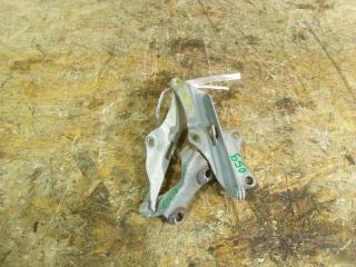 Фото запчасти петля капота NISSAN CUBE контрактная запчасть Запчасть петля капота NISSAN CUBE