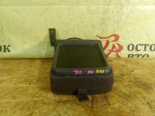 Подлокотник задний HONDA AVANCIER контрактная Подлокотник задний HONDA AVANCIER