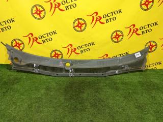 Решетка под лобовое стекло NISSAN CUBE 2001