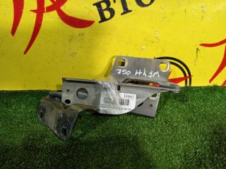 Фото запчасти петля капота NISSAN WINGROAD 2005 контрактная запчасть Запчасть петля капота NISSAN WINGROAD 2005