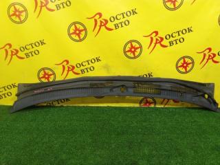 Решетка под лобовое стекло NISSAN PRIMERA 2001