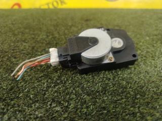 Запчасть сервопривод заслонок печки NISSAN PRESAGE 1999