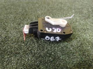 Запчасть сервопривод заслонок печки NISSAN PRESAGE 1999