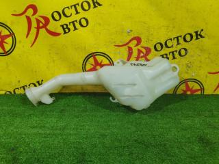 Фото запчасти бачок стеклоомывателя MAZDA DEMIO 2002 контрактная запчасть Запчасть бачок стеклоомывателя MAZDA DEMIO 2002