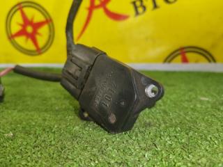 Расходомер (датчик расхода воздуха) MAZDA TRIBUTE 2004