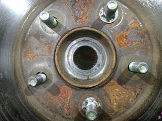 Ступица передняя правая ESCAPE 2008 LFAL3F L3-VE