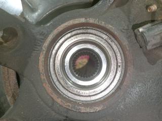 Ступица передняя левая ESCAPE 2008 LFAL3F L3-VE