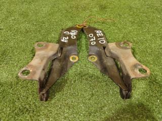 Фото запчасти петля капота NISSAN CUBE 1999 контрактная запчасть Запчасть петля капота NISSAN CUBE 1999