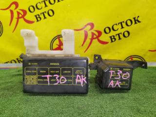 Запчасть блок предохранителей NISSAN X-TRAIL 2004