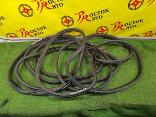 Уплотнитель FORD ESCAPE 2008