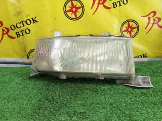 Фара передняя правая TOYOTA BB 2000