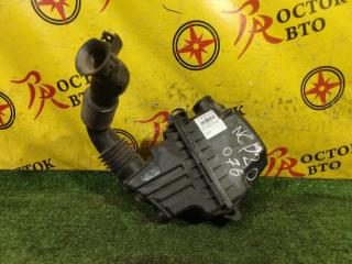 Корпус воздушного фильтра TOYOTA FUNCARGO 2000