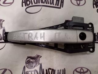 Запчасть ручка двери передняя левая OPEL ASTRA H 2009