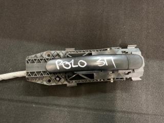 Фото запчасти ручка двери задняя правая VOLKSWAGEN POLO Б/У запчасть Запчасть ручка двери задняя правая VOLKSWAGEN POLO