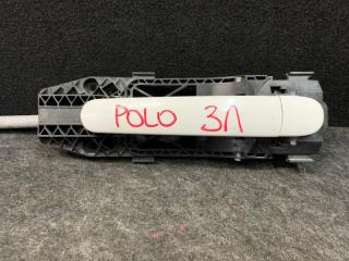 Фото запчасти ручка двери задняя левая VOLKSWAGEN POLO 2015 Б/У запчасть Запчасть ручка двери задняя левая VOLKSWAGEN POLO 2015