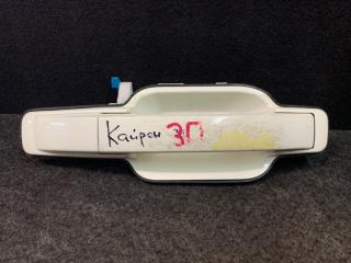 Фото запчасти ручка двери задняя правая SSANGYONG KYRON Б/У запчасть Запчасть ручка двери задняя правая SSANGYONG KYRON