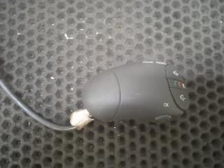 Запчасть переключатель подрулевой правый RENAULT SANDERO 2012