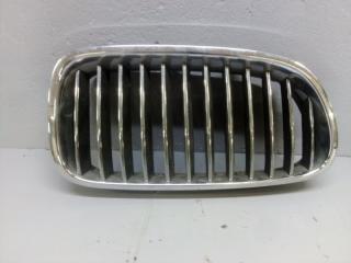 Запчасть решетка радиатора правая BMW 5 series F10 2012