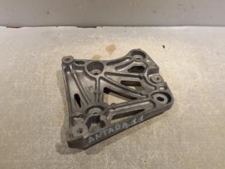 Кронштейн компрессора кондиционера OPEL ANTARA 2013