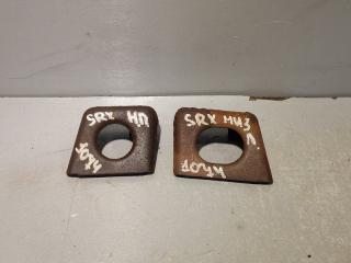 Запчасть кронштейн радиатора CADILLAC SRX 2011