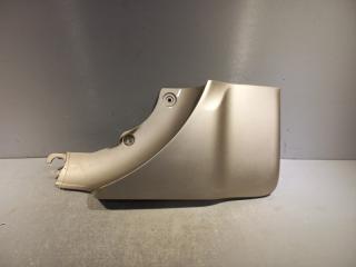 НАКЛАДКА КРЫШКИ БАГАЖНИКА TOYOTA RAV4 2008