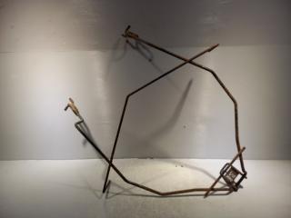 Кронштейн запасного колеса NISSAN TERRANO 2015