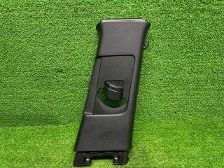 Фото запчасти обшивка стойки правая Geely Coolray 2022 Б/У запчасть Запчасть обшивка стойки правая Geely Coolray 2022