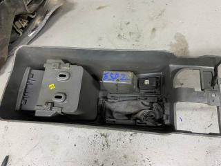 Фото запчасти подлокотник Daewoo Espero 1999 Б/У запчасть Запчасть подлокотник Daewoo Espero 1999