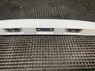 Запчасть накладка крышки багажника задняя Лада Веста 2019