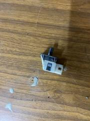 Запчасть датчик открытия двери Mercedes-Benz E-Class 1999