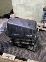 Корпус воздушного фильтра Toyota Gaia 2001