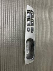 Блок управления стеклоподъемниками передний левый ssangyong Rodius 2009